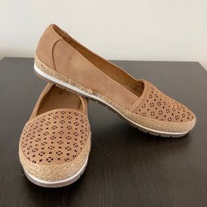 Naturalizer Rackley US size 8 Espadrilles slip on loafer flats